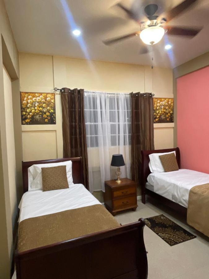 Hotel The Colosseum Basseterre Exteriér fotografie